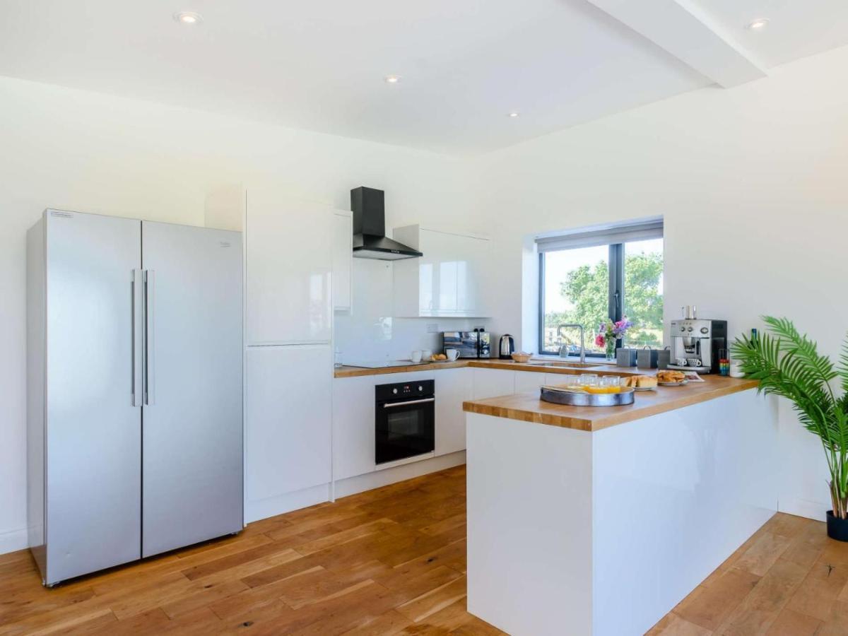 2-Bed Modern Bungalow - Outstanding Country Views Харрогейт Экстерьер фото